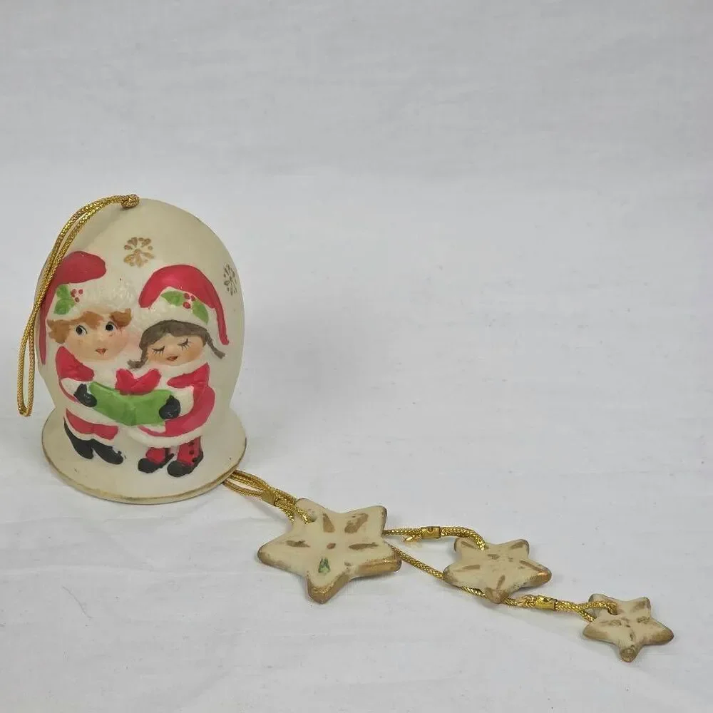Jasco 1980 Christmas Chimes Caroler Bell Ornament